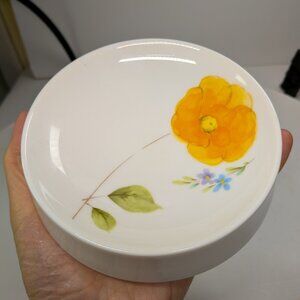 Mikasa Dancing Flowers Trinket Dish - Retro 70s Floral Poppies - Bone China